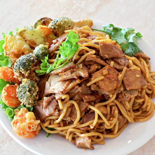 yakisoba porc laqué tempuras légumes